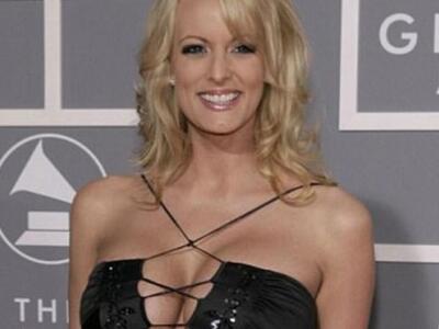 Μήνυση σε βάρος του Τραμπ κατέθεσε η πορ...