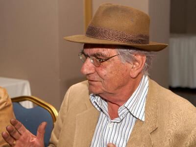 Στην Πάτρα απόψε ο Βασίλης Βασιλικός γι...