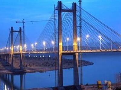 Χαλκίδα: «Έγδυσαν» την υψηλή γέφυρα και ...