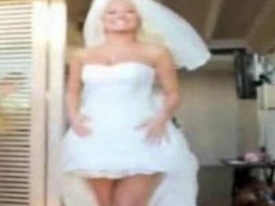 O σχεδιαστής, που έφτιαξε το νυφικό της ...