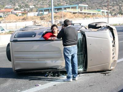 Ντεραπάρισε το τζιπ της βγήκε όμως σώα κ...