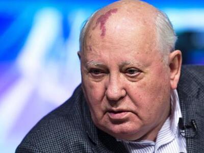 Μάχη για να κρατηθεί στη ζωή δίνει ο Μιχ...