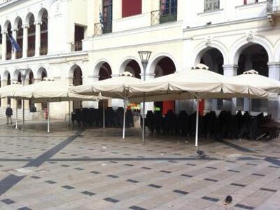 Πάτρα: Κλειστά τα καταστήματα κατά τη δι...