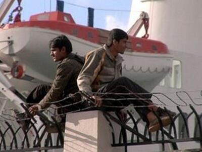 Πάτρα: Βοήθεια σε συλληφθέντες πρόσφυγες...