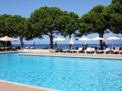 PORTO RIO Ειδυλλιακός καλοκαιρινός προορ...