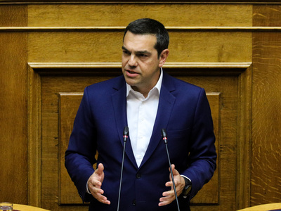 Τσίπρας σε Μητσοτάκη: "Θα ξεκολλήσε...