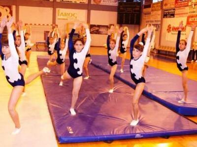 Η 15η Γιορτή Γυμναστικής απο τη Φιλαθλητ...