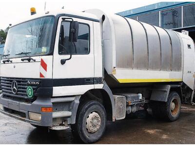 Προκηρύσσονται έξι θέσεις εργασίας στην ...