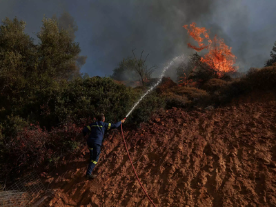 Πολύ υψηλός ο κίνδυνος πυρκαγιάς και σήμερα