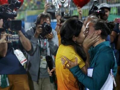 Παίκτρια ράγμπι δέχεται πρόταση γάμου απ...