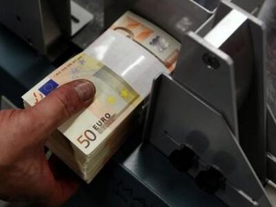 Στο 24% η παραοικονομία στην Ελλάδα, λέε...