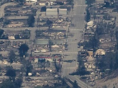 Καναδάς: Στις φλόγες ολόκληρο χωριό