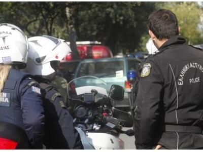 Οι τρεις κλέφτες με το τρίκυκλο