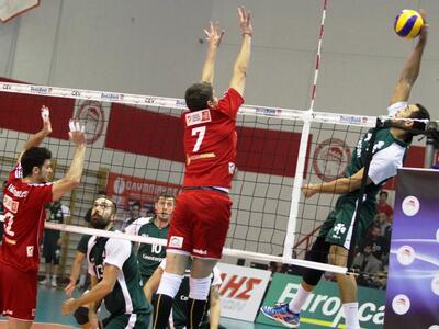 Λικγ Καπ: Ντέμρπι "αιωνίων" στ...