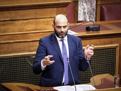 Ιάσονας Φωτήλας: «Προεκλογικό τσουνάμι τ...