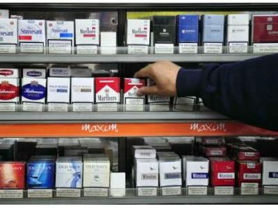 Βραχάτι: Θα σου σπάσουμε το περίπτερο αν...