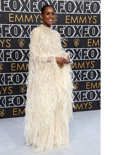 Iσα Ρε με Pamela Rolland