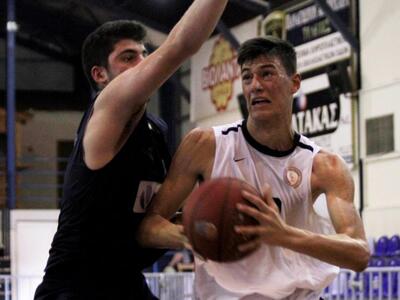 Μπάσκετ: Νίκη μεταλλίου για τον Προμηθέα...