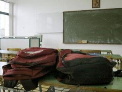 Κλειστά γυμνάσια και λύκεια την Παρασκευή