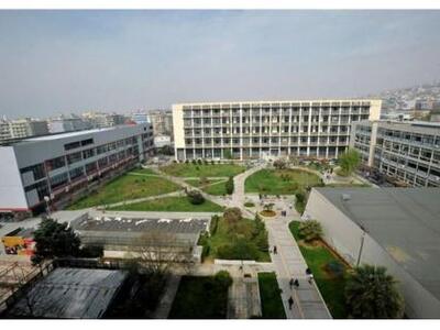 Έφοδος της Αστυνομίας στο Αριστοτέλειο Π...