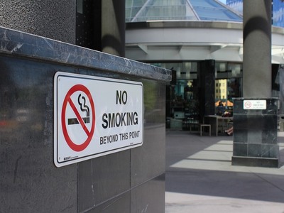 "Smoke free" σήμανση σε όσα κα...