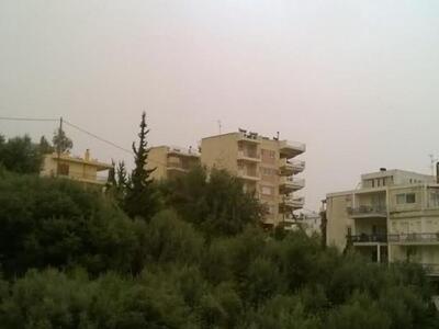Η αφρικανική σκόνη σκέπασε την Πάτρα - Τ...