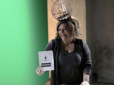 Η Βίκυ Σταυροπούλου κάνει γυρίσματα στο ...