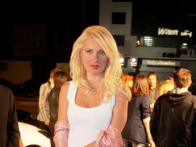 Βροχή τα επικριτικά δημοσιεύματα για το ...