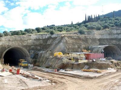 Ολυμπία Οδός: Ένα εργοτάξιο 120 χιλιομέτ...