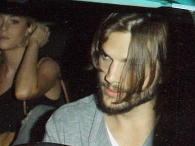  Ο Ashton Kutcher  τα... έσπασε στον Κιάμο!