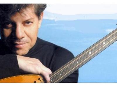 Θύμα ληστείας ο τραγουδιστής Βαγγέλης Κο...