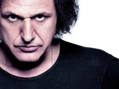 Βασίλης Παπακωνσταντίνου: «Eίμαι βαθύτατ...