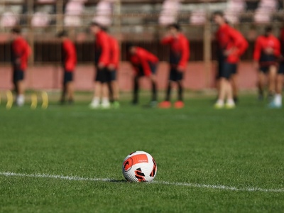 «Το θέατρο του παραλόγου στην Παναχαϊκή ...