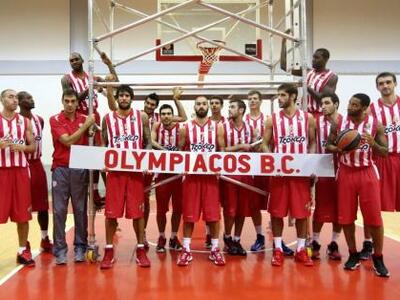 Ολυμπιακός: «Βροχή» τα συγχαρητήρια