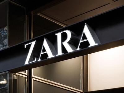 Δείτε τις σπασμένες βιτρίνες του Zara στ...