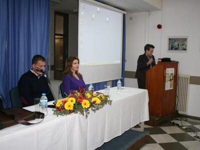 Η κα. Ι. Θεοδωροπούλου πρόεδρος του Συλλ...