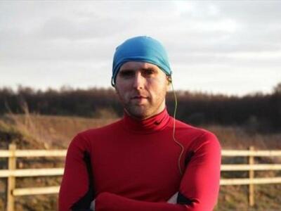 Ο τυφλός μαραθωνοδρόμος...συγκινεί!