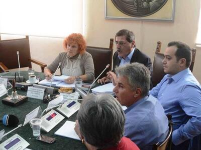 Ομόφωνη καταδίκη της Χρυσής Αυγής από το...