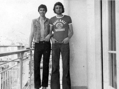 1973 ο Κώστας μόλις έχει τελειώσει το 6τ...