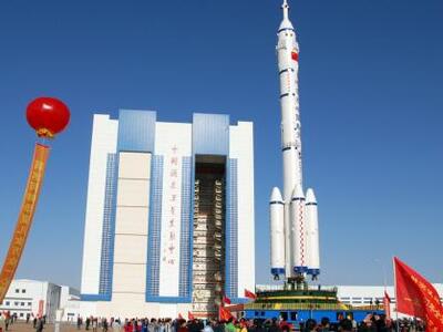 Το πρώτο διαστημικό της όχημα για την εξ...