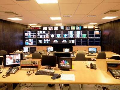 Ολοι θέλουν να γίνουν παρουσιαστές και σ...