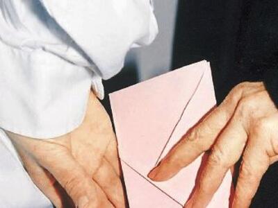 Τρίμηνη αργία στο Δήμαρχο Μακεδνών Καστο...