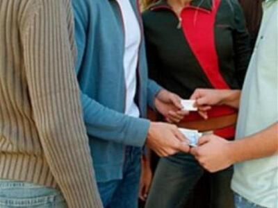 Όργια, ναρκωτικά και αλκοόλ σε σχολείο τ...