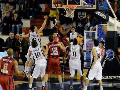 O Aπόλλωνας έχασε με 67-74 από τα Τρίκαλα