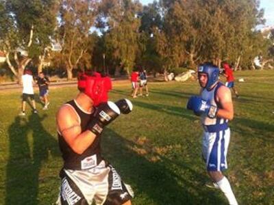 Προπόνηση δίπλα στη θάλασσα για τους πυγ...