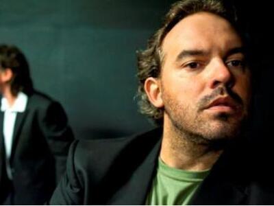 Για 3 παραστάσεις επιστρέφει στο Act της...