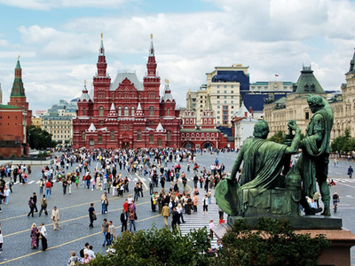 Ουκρανία: Η ρωσική οικονομία θα «γυρίσει...