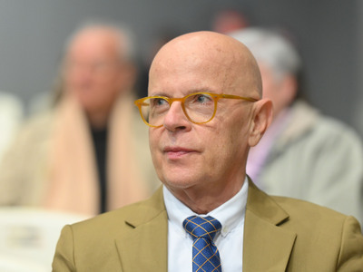 Για την παράσταση που κέρδισε τις καρδιέ...