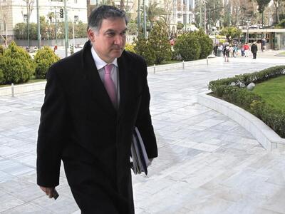 Γερμανική εφημερίδα FAZ: Η λαϊκίστικη κυ...