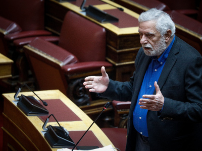 Ορκίστηκε βουλευτής ο Θ. Δρίτσας στη θέσ...